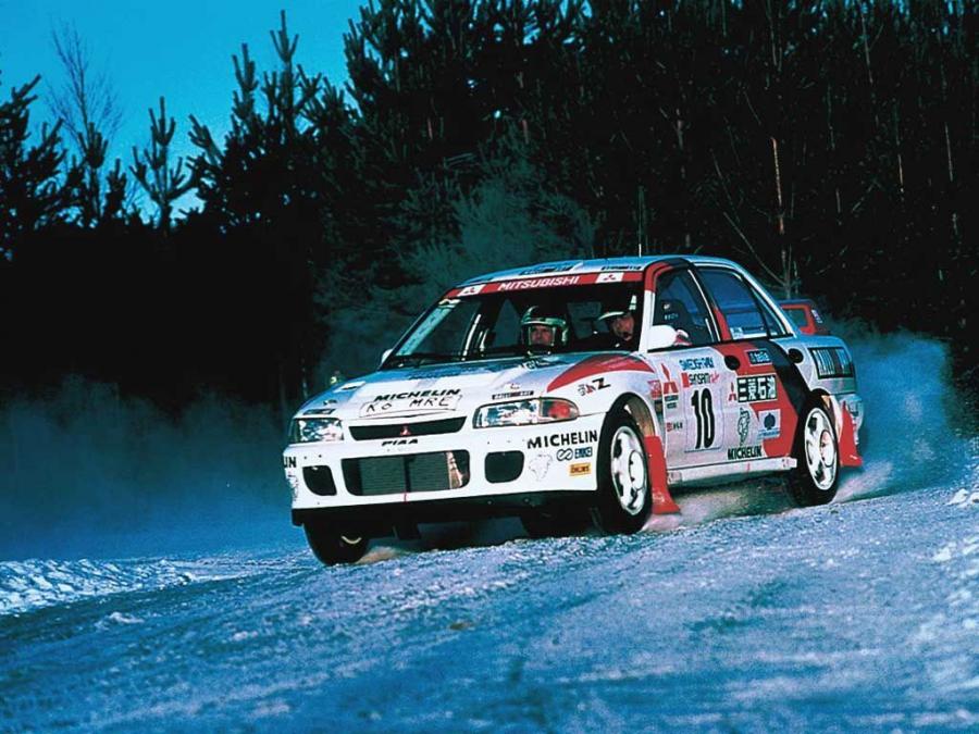  Mitsubishi Lancer Evolution II Rally 1994 года  (фото 3 из 4)